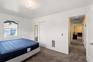 1124 Mount Pitt Ave, Medford, OR 97501 - Photo 18