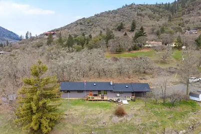 872 Scott Drive, Grants Pass, OR 97527 - Photo 40