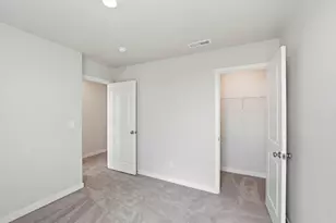 21713 SE Stromboli Ln, Bend, OR 97702 - Photo 30