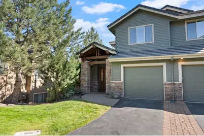 61691 Metolius Drive, Bend, OR 97702 - Photo 1