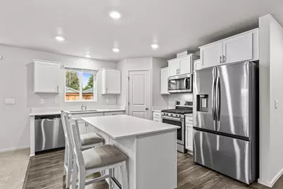 567 Black Bear Drive, Medford, OR 97501 - Photo 16