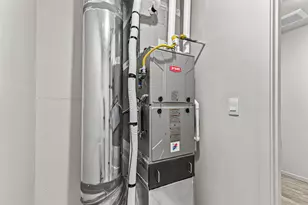 567 Black Bear Dr, Medford, OR 97501 - Photo 12