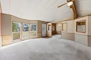 53263 Bridge Dr, La Pine, OR 97739 - Photo 12