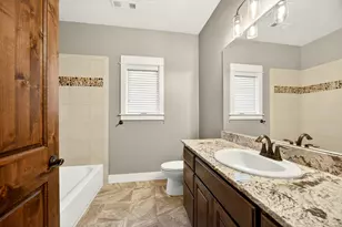 1319 Utah Dr, Medford, OR 97504 - Photo 30