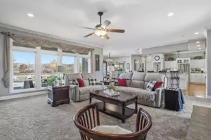 294 Valle Vista Dr, Grants Pass, OR 97527 - Photo 8