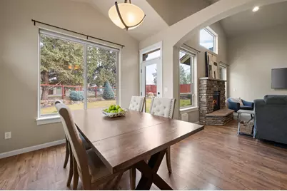 310 NW 28th Street, Redmond, OR 97756 - Photo 14