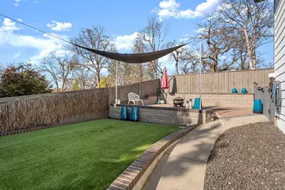 875 N Mountain Avenue, Central Point, OR 97502 - Photo 38