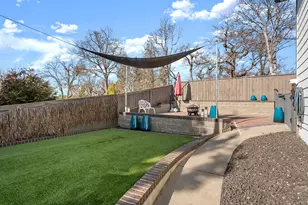 875 N Mountain Ave, Central Point, OR 97502 - Photo 38