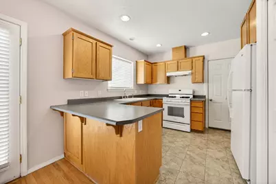 252 9th St Alley, Ashland, OR 97520 - Photo 10