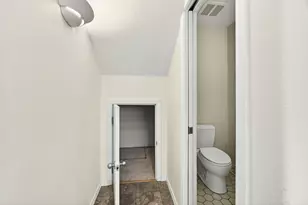 252 9th St Alley, Ashland, OR 97520 - Photo 26