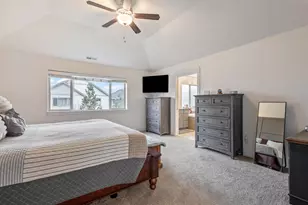 21336 NE Evelyn Pl, Bend, OR 97701 - Photo 12