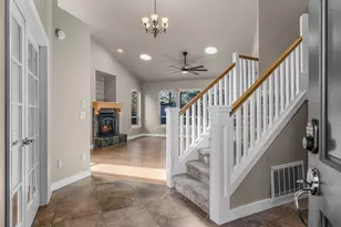 161 SE Rice Way, Bend, OR 97702 - Photo 4