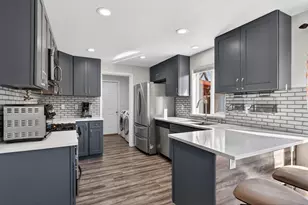 804 NE Providence Dr, Bend, OR 97701 - Photo 12