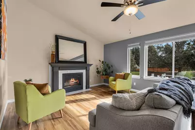 1761 SE Ironwood Court, Bend, OR 97702 - Photo 4