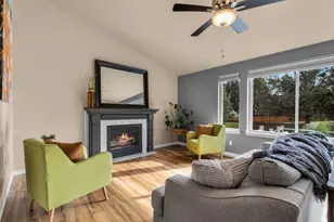 1761 SE Ironwood Ct, Bend, OR 97702 - Photo 4