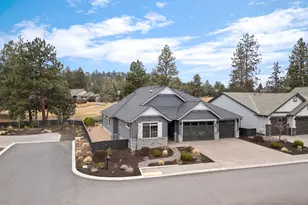 3031 NW Hidden Rdg Dr, Bend, OR 97703 - Photo 1