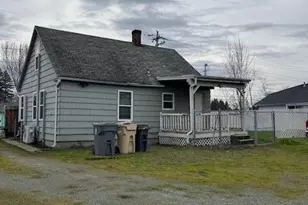 1720 SW Bridge St, Grants Pass, OR 97526 - Photo 28