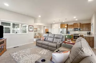 742 NE Union Loop, Prineville, OR 97754 - Photo 6