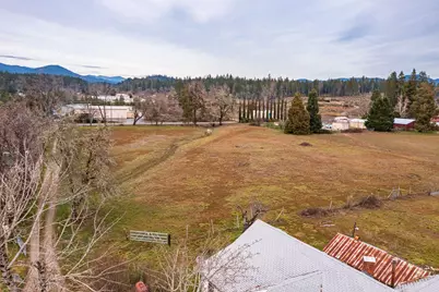175 Deer Creek Road, Selma, OR 97538 - Photo 12