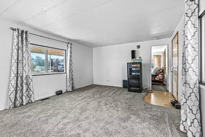 3431 S Pacific Highway #SPC 38, Medford, OR 97501 - Photo 4