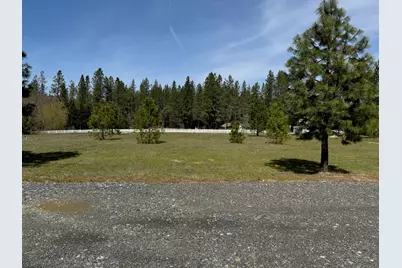 4697 E Evans Creek Road, Rogue River, OR 97537 - Photo 16