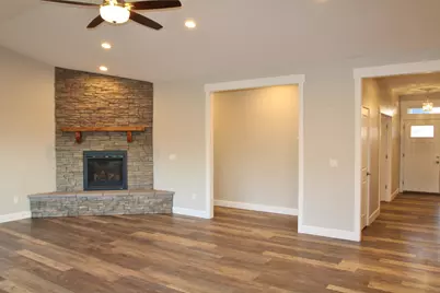 5511 Shalynn Drive, Klamath Falls, OR 97603 - Photo 4