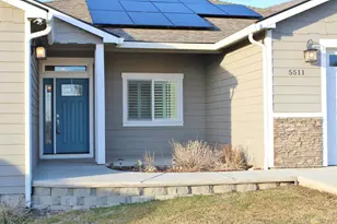 5511 Shalynn Dr, Klamath Falls, OR 97603 - Photo 2