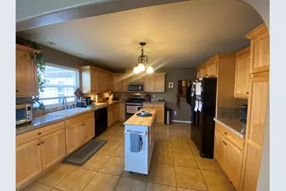 1310 NE Tucson Way, Bend, OR 97701 - Photo 8