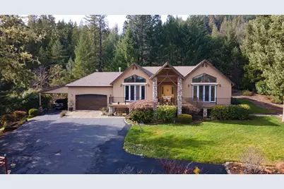 521 Seclusion Loop, Grants Pass, OR 97526 - Photo 1