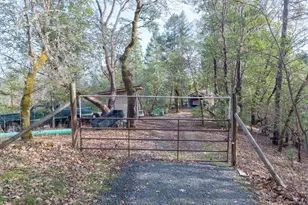 521 Seclusion Loop, Grants Pass, OR 97526 - Photo 86