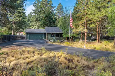 19033 Pumice Butte Road, Bend, OR 97702 - Photo 2
