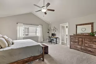 21391 NE Nolan Ct, Bend, OR 97701 - Photo 10