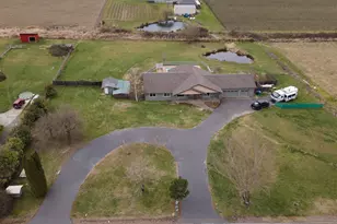 2015 Sleepy Hollow Loop, Grants Pass, OR 97527 - Photo 44