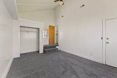 908 SW Bridge Street, Grants Pass, OR 97526 - Photo 10