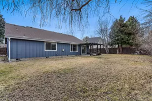 2237 SW Metolius Ave, Redmond, OR 97756 - Photo 26
