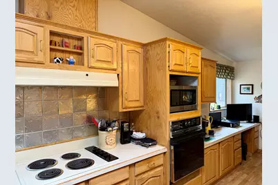 52141 Foxtail Road, La Pine, OR 97739 - Photo 10