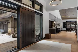 56300 Trailmere Cir, Bend, OR 97707 - Photo 2