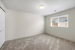 966 Newcastle St, Medford, OR 97501 - Photo 26