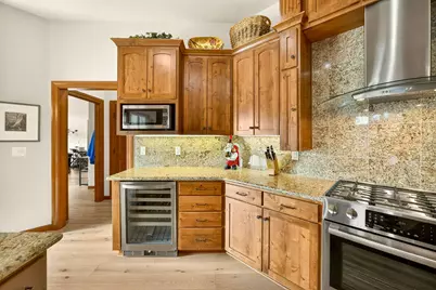 3944 Crystal Springs Drive, Medford, OR 97504 - Photo 14