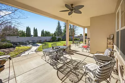 3944 Crystal Springs Drive, Medford, OR 97504 - Photo 4