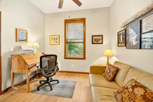 3944 Crystal Springs Dr, Medford, OR 97504 - Photo 26