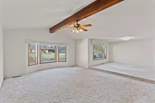 984 Mesman Dr, Grants Pass, OR 97527 - Photo 16