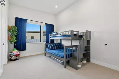 19170 Gateway Loop, Bend, OR 97702 - Photo 34