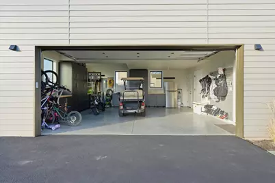 19170 Gateway Loop, Bend, OR 97702 - Photo 38