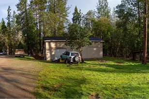 4015 Pleasant Creek Rd, Rogue River, OR 97537 - Photo 8