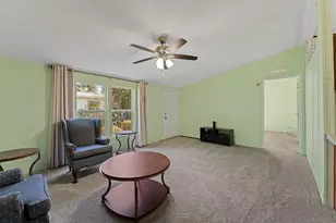 1515 Agape Way, Grants Pass, OR 97527 - Photo 2