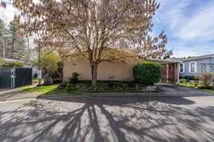 1515 Agape Way, Grants Pass, OR 97527 - Photo 20