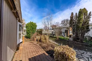 1515 Agape Way, Grants Pass, OR 97527 - Photo 22