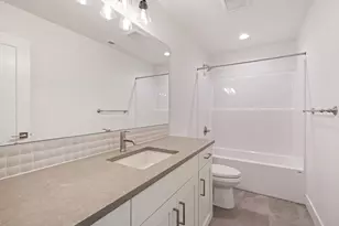 21158 NE Beall Dr, Bend, OR 97701 - Photo 26