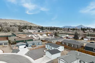 5620 Edith Wy, Klamath Falls, OR 97603 - Photo 6